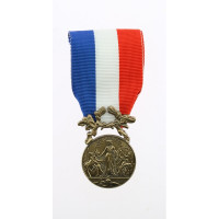 MEDAILLE COURAGE ET DEVOUEMENT bronze